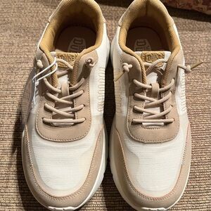 Hey Dude Men's Tan and Cream Sneakers